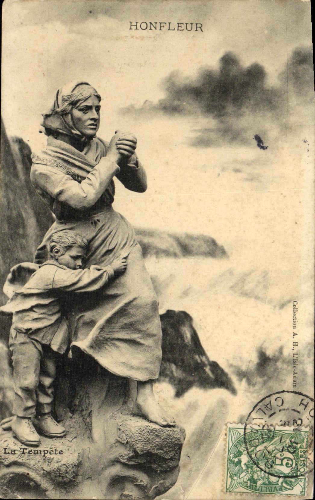 CPA Honfleur La tempete Femme