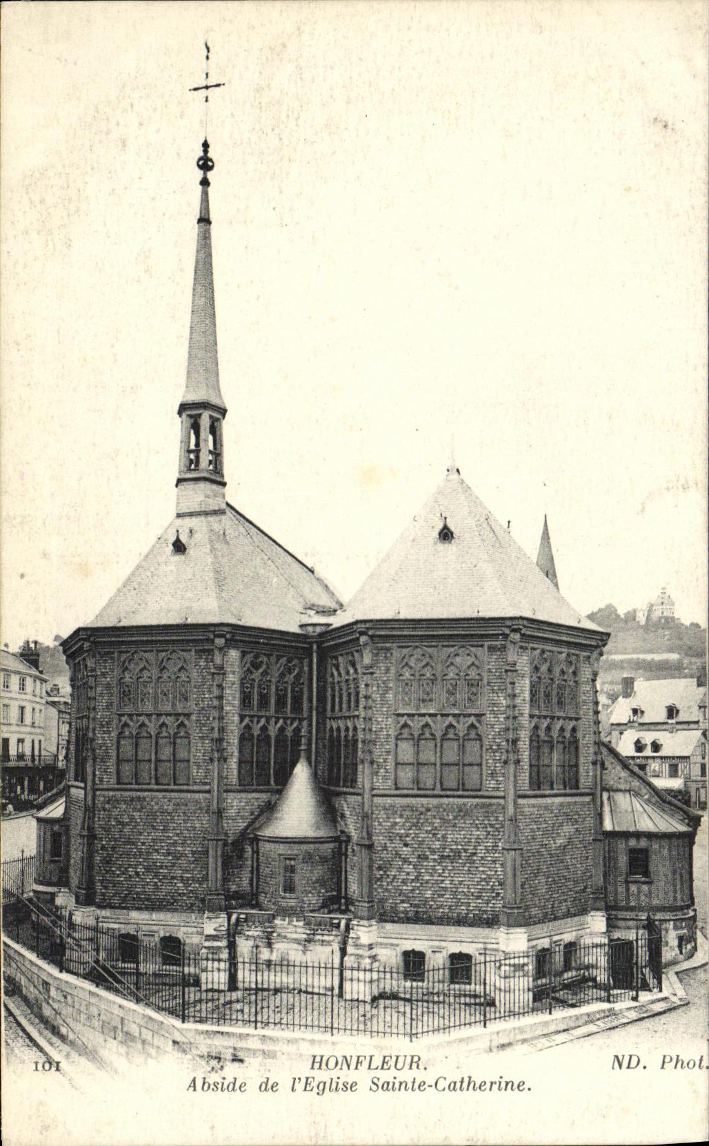 Apse de Honfleur de la POSTAL de la VENDIMIA de L iglesia Saint Catherine