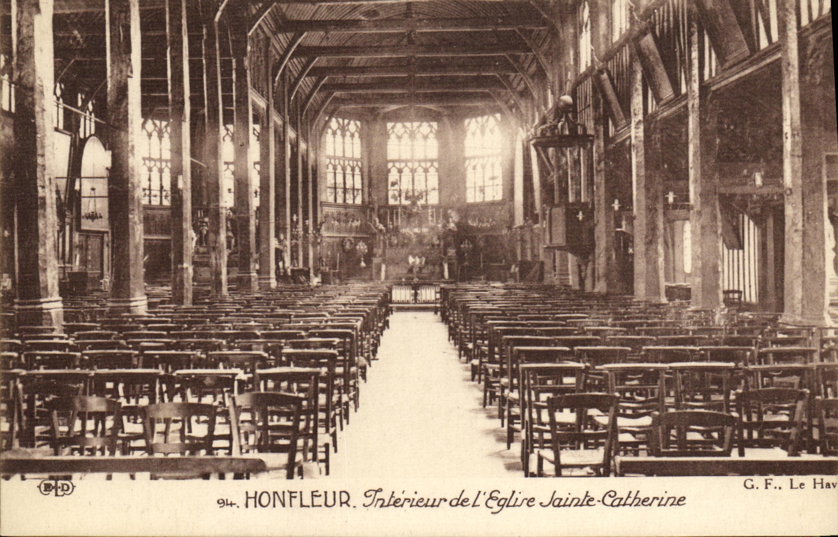 CPA Honfleur Interieur de Saint Catherine