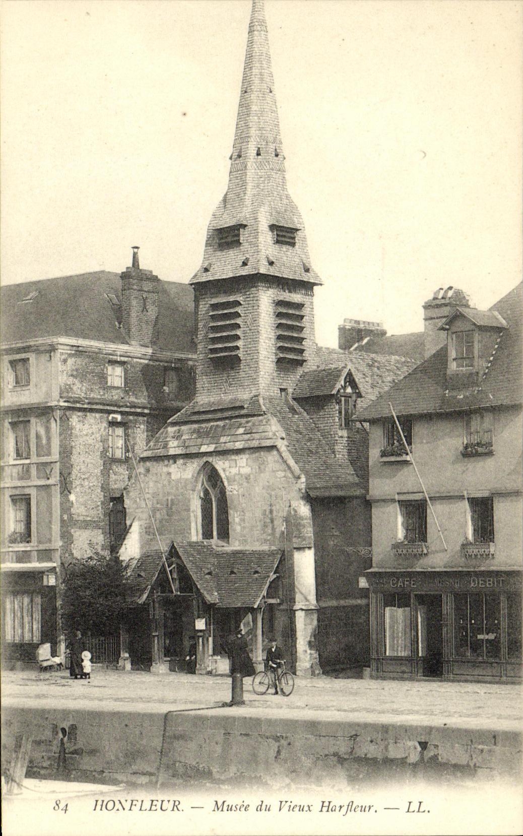 POSTAL Honfleur de la VENDIMIA el museo del viejo hombre