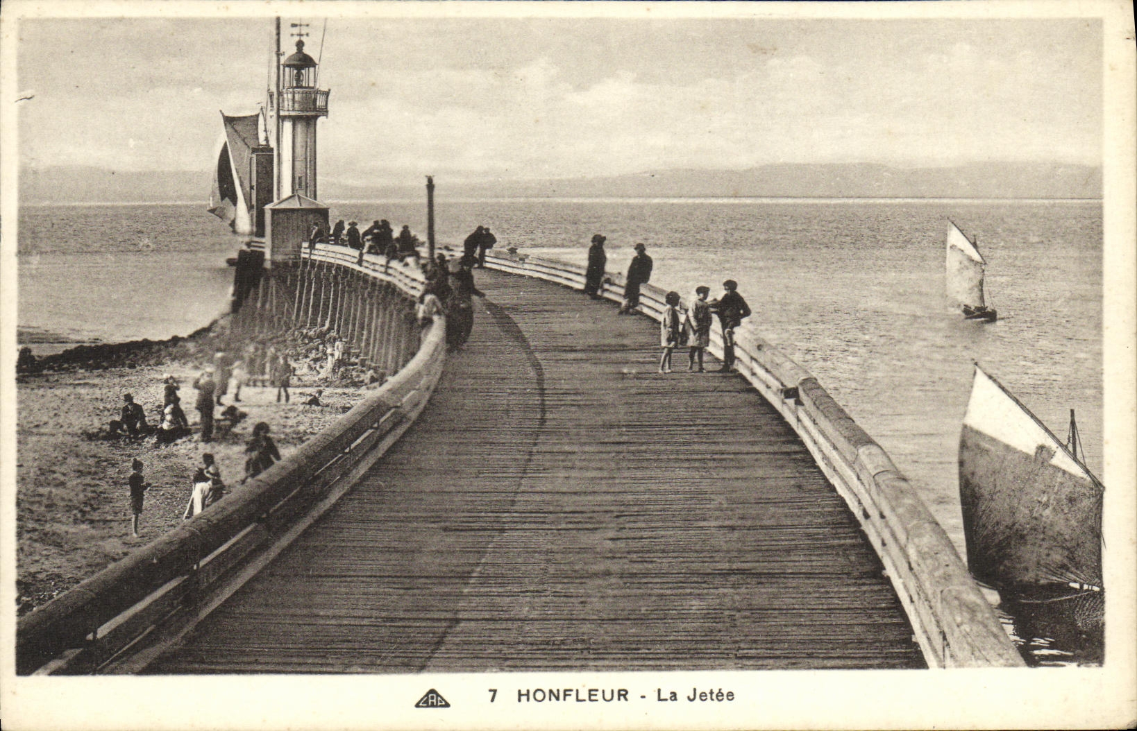 POSTAL Honfleur de la VENDIMIA el embarcadero