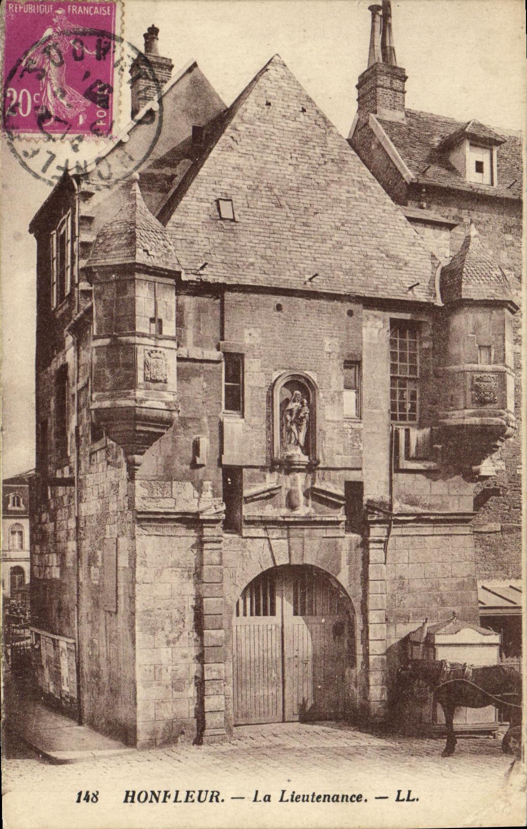 CPA Honfleur La Lieutenance