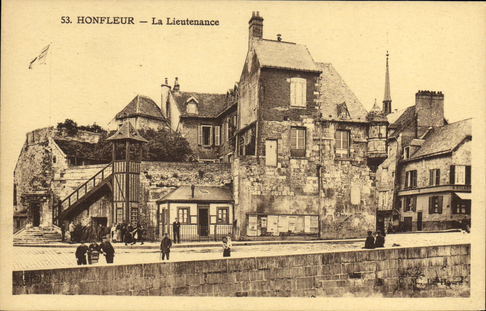 CPA Honfleur La Lieutenance 