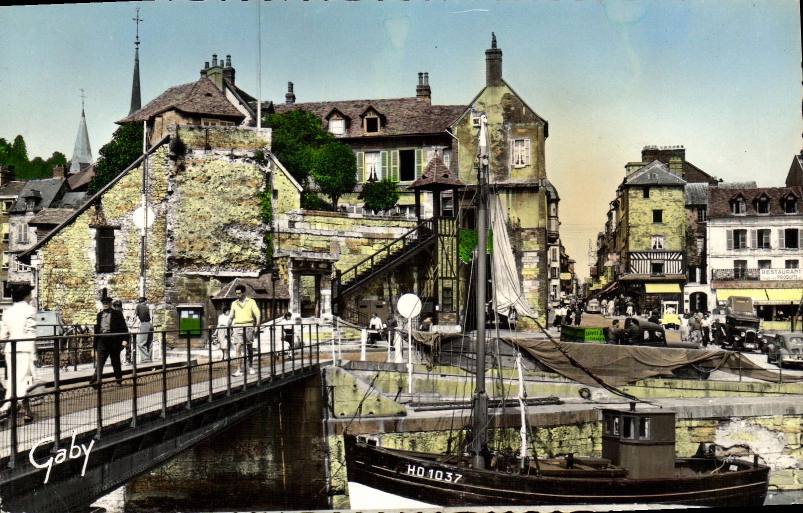 CPM Honfleur La Lieutenance Bateau