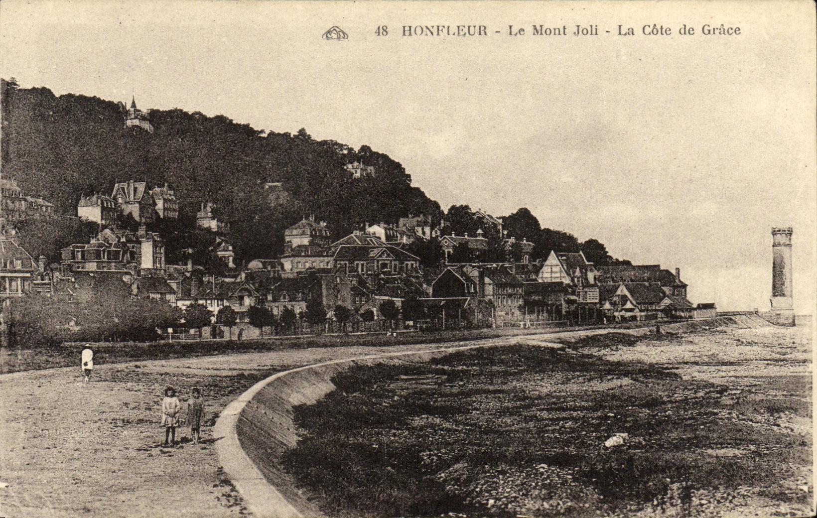 CPA Honfleur Le Mont Joil La Cote de Grace