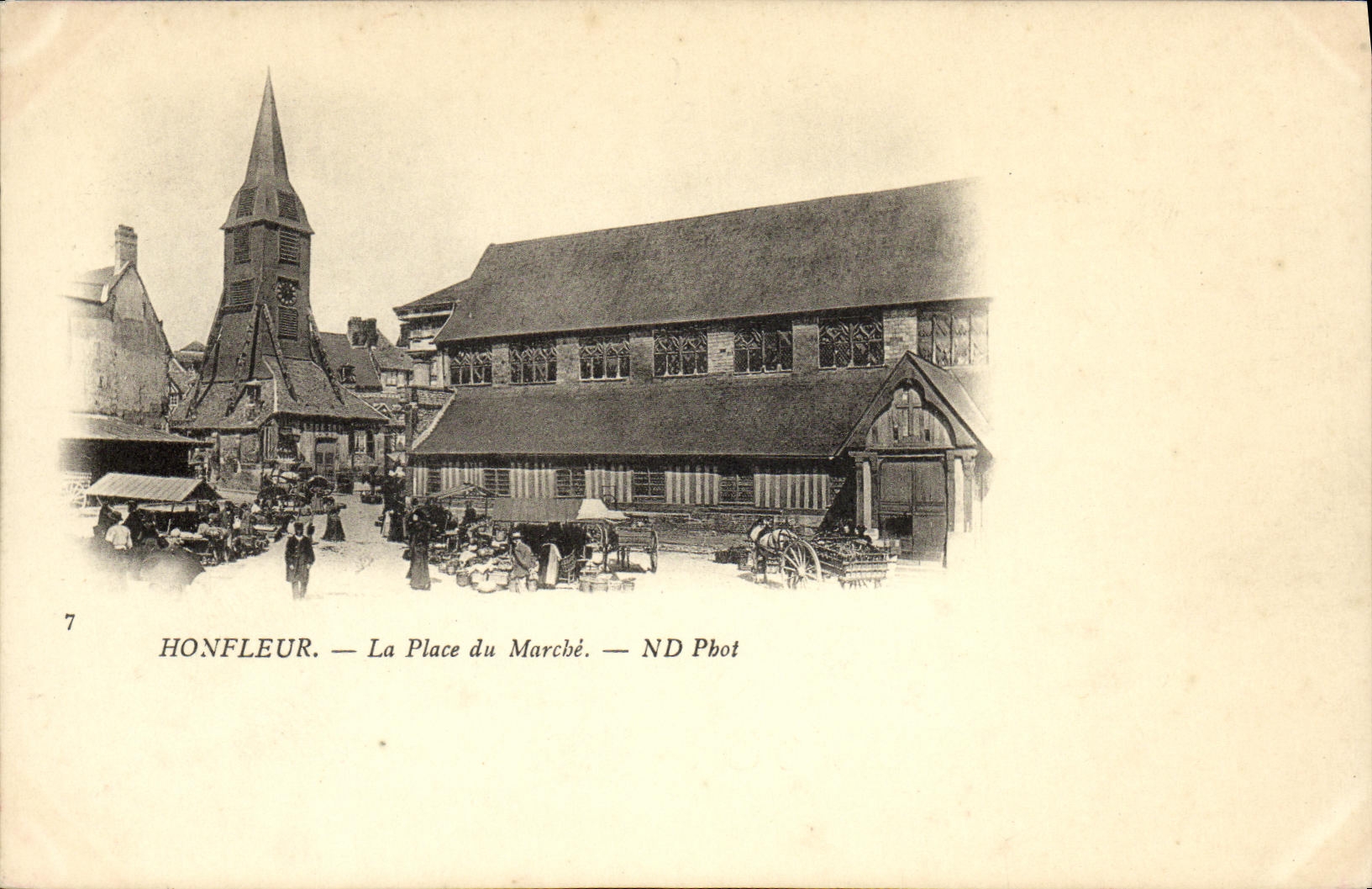 CPA Honfleur La Place du Marche