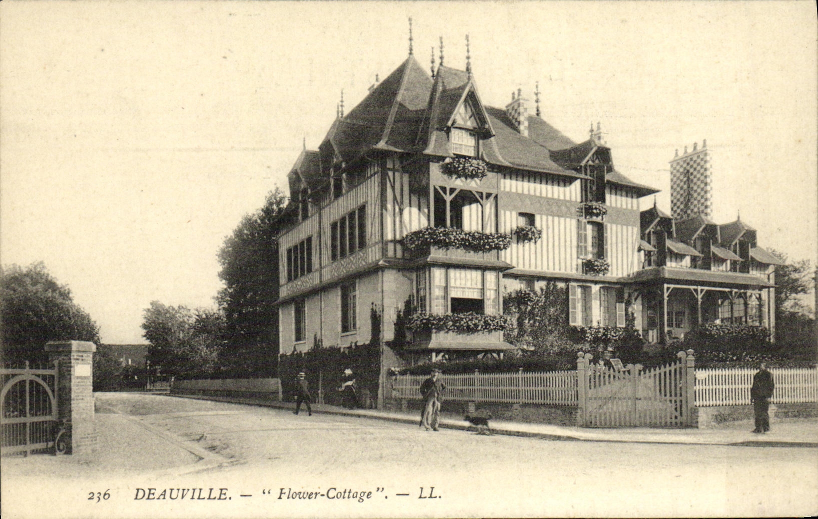 CPA Deauville Flower Cottage