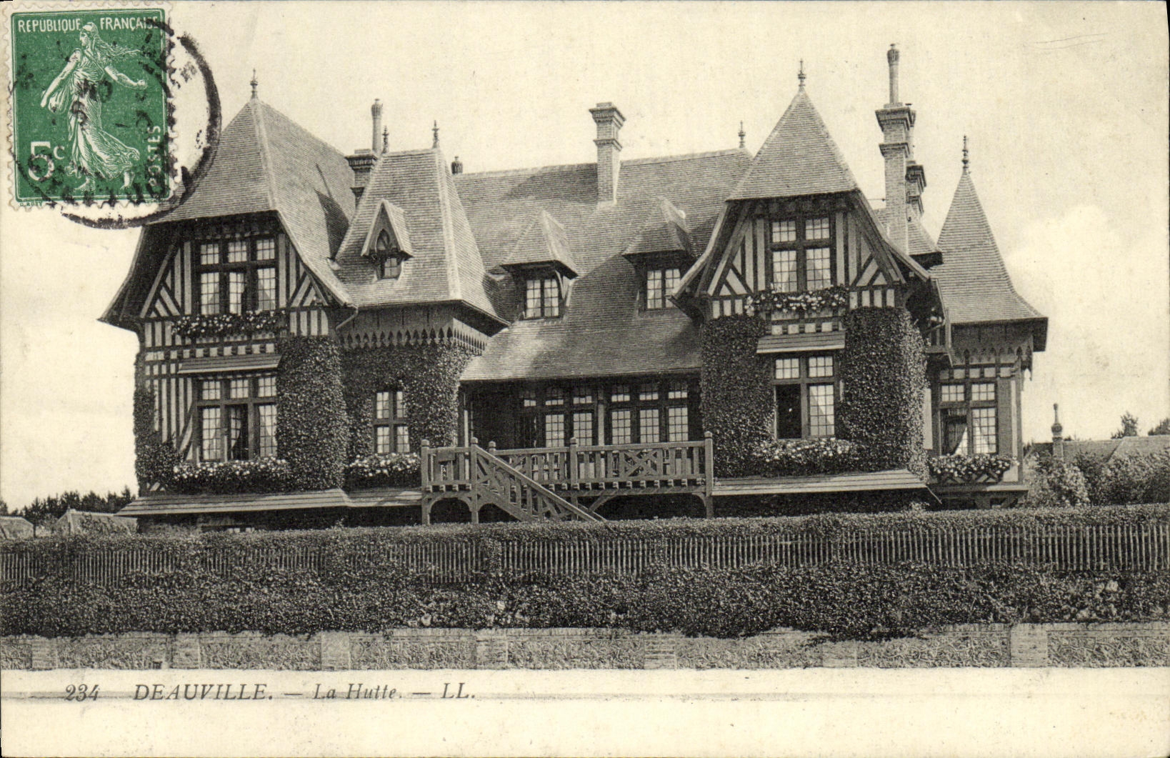 CPA Deauville La Hutte