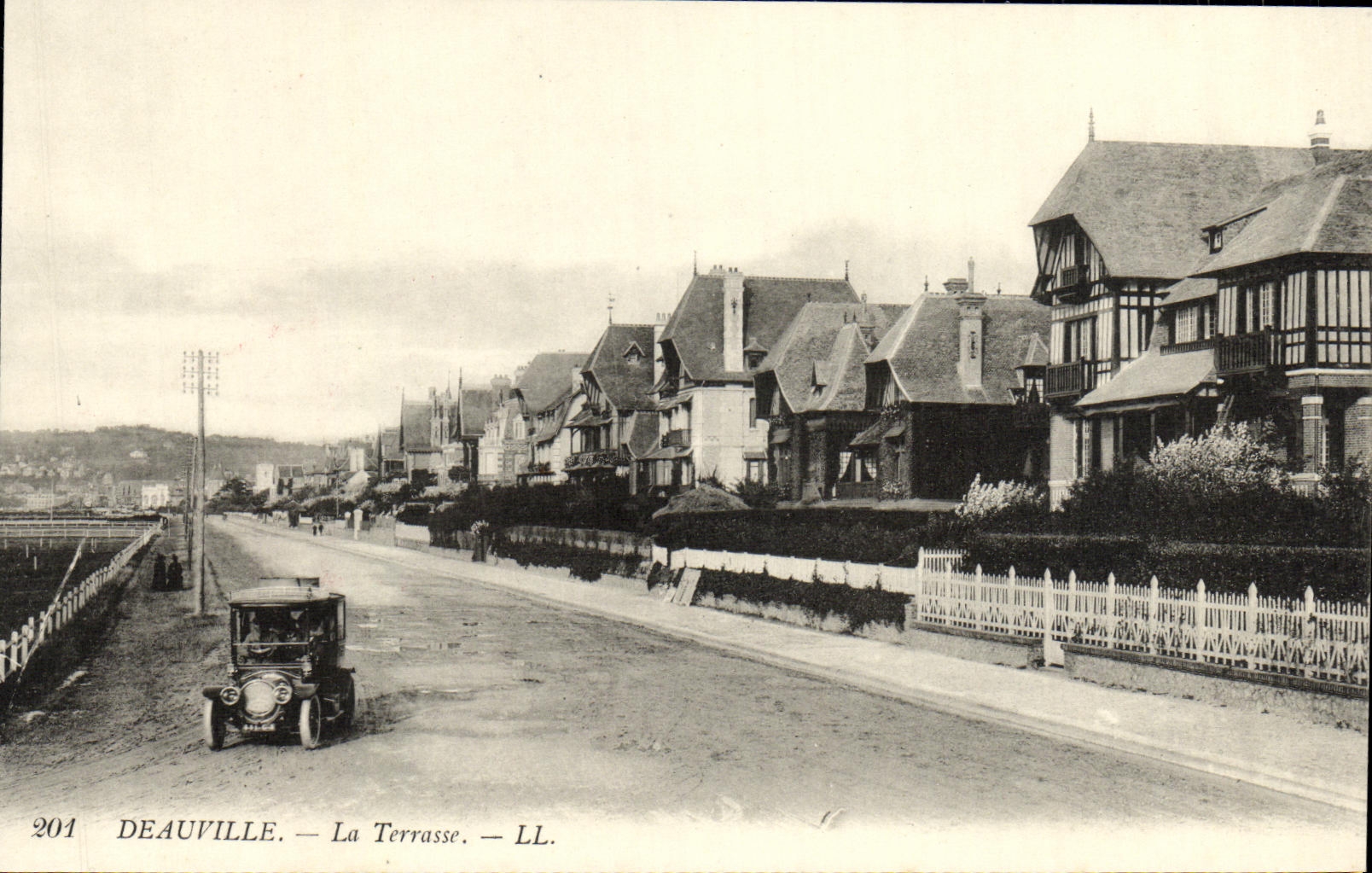 CPA Deauville La Terrasse 