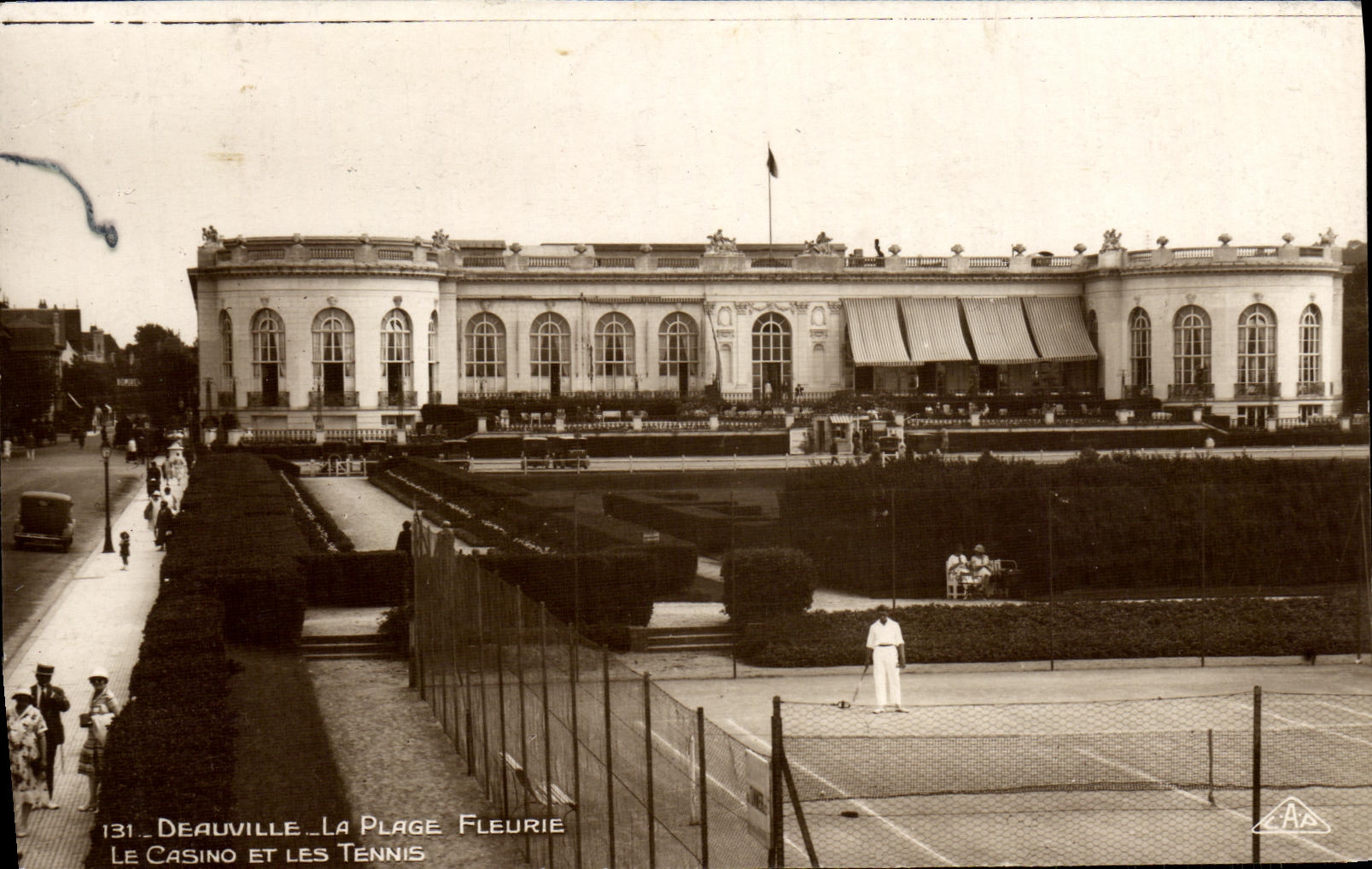 CPA Deauville La Plage Fleurie Le Casino et les Tennis