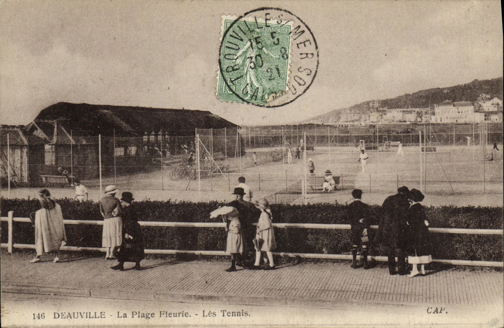 CPA Deauville La Plage Fleurie Les Tennis