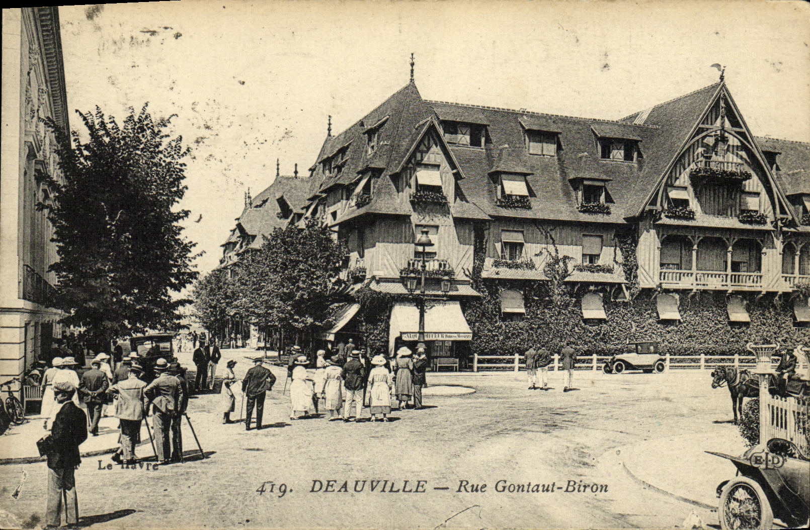 CPA Deauville Rue Gontaut Biron 