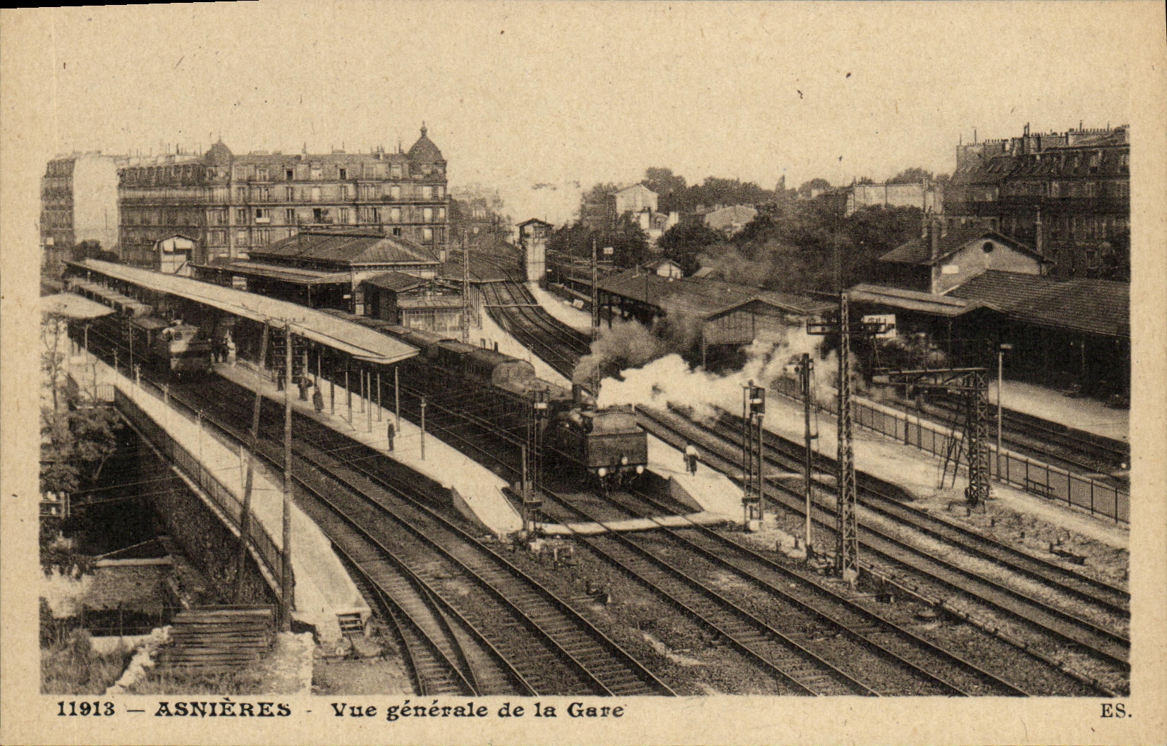 CPA Asnieres Vue generale de la Gare Train