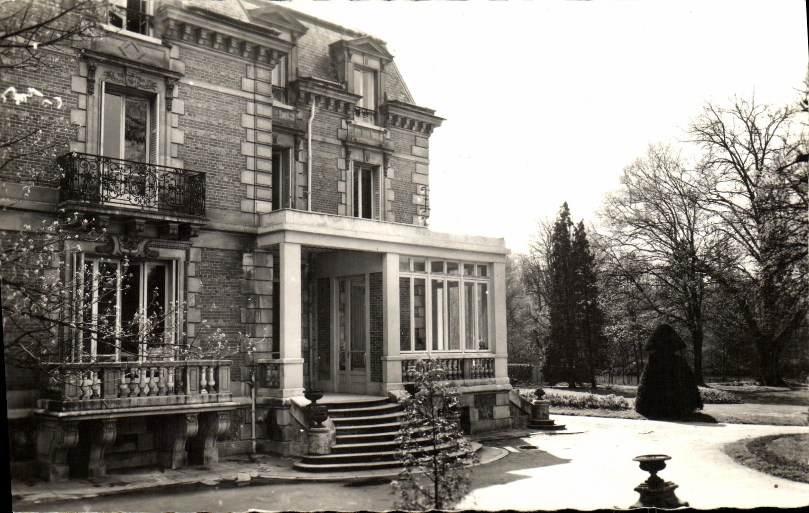 CPM Notre Dame Du Lac Rueil 