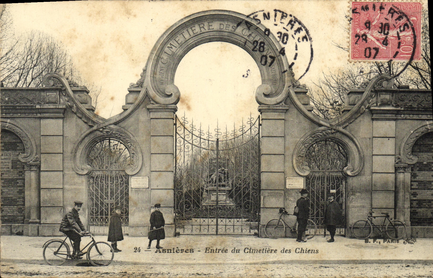 CPA Asnieres Entree du Cimetiere des Chiens Velo Cycle Cycliste