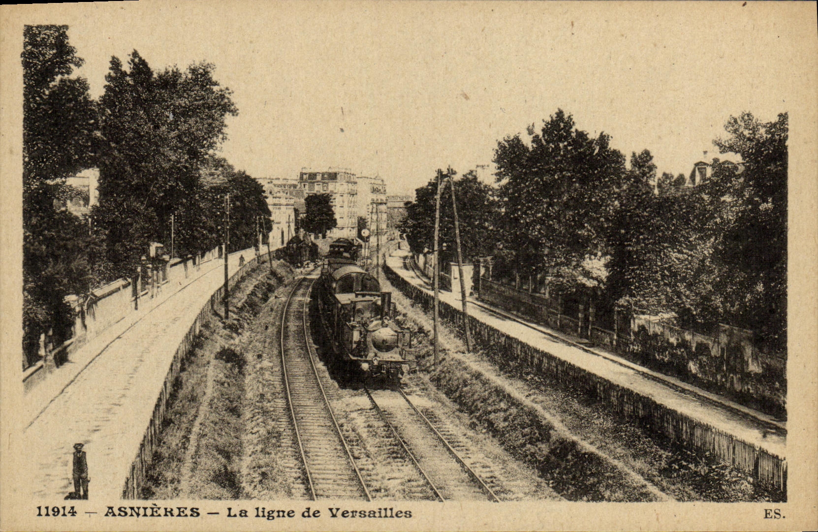 VINTAGE POSTCARD Asnieres the Line of Versailles Train