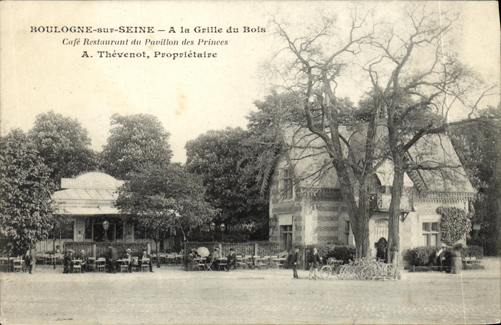 CPA Boulogne sur Seine A la Grille du Bois Cafe restaurant du pavillon des princes Thevenot