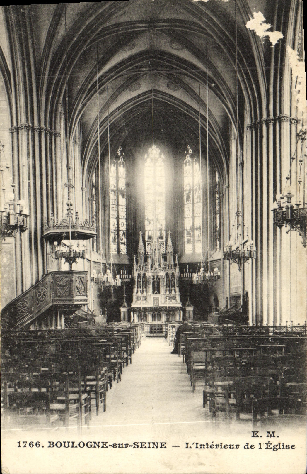 VINTAGE POSTCARD Boulogne on the Seine L Interior of L Church