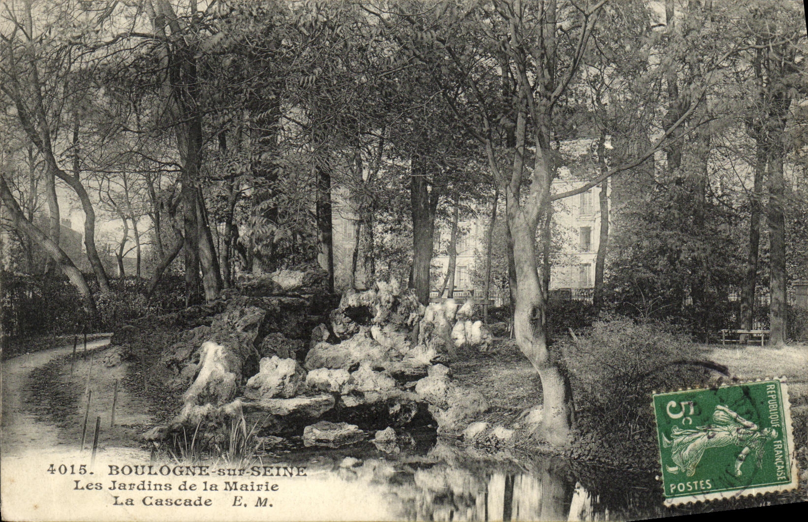 CPA Boulogne sur Seine Les Jardins de la Mairie La Cascade