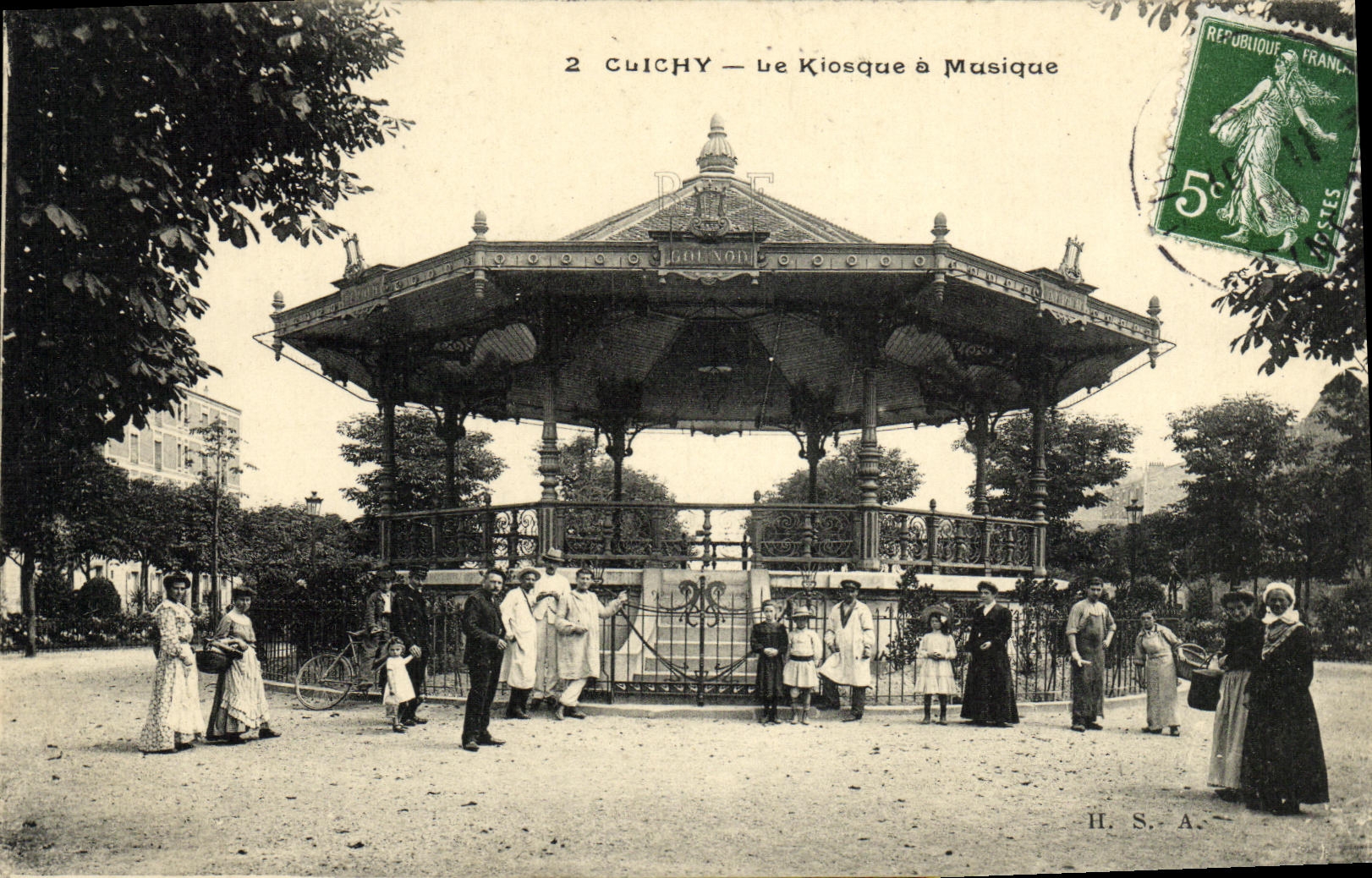 CPA Clichy Le Kiosque a Musique