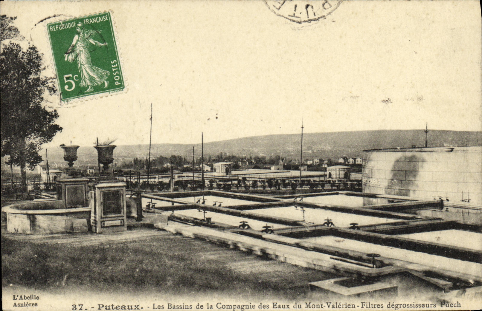 Los lavabos de Puteaux de la POSTAL de la VENDIMIA de la Agua compania del montaje Valerien filtran los rodillos del desbaste