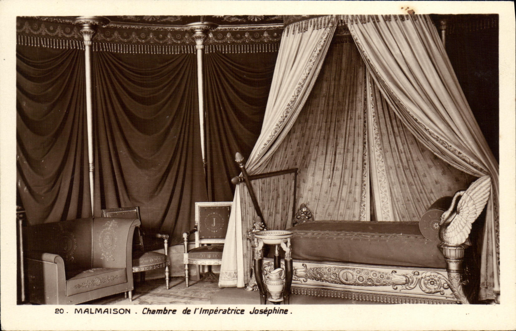 VINTAGE POSTCARD Malmaison Room of L Josephine Empress