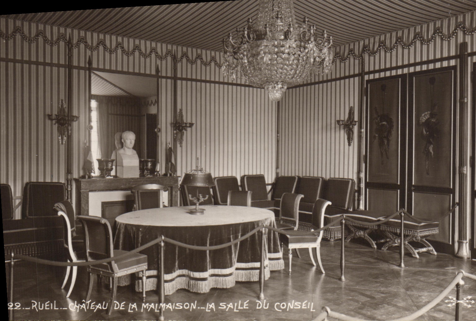 CPA Rueil Chateau de la Malmaison La Salle du Conseil