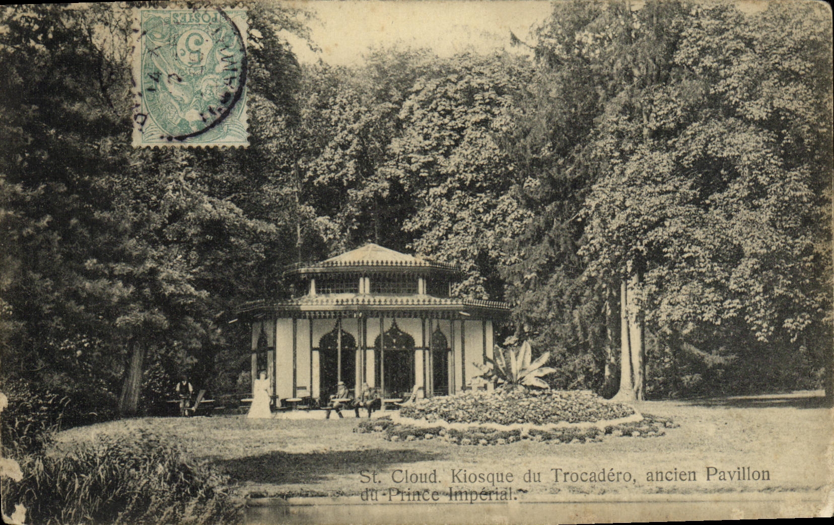 Quiosco de la nube del St de la POSTAL de la VENDIMIA de la casa vieja de Trocadero de principe Imperial