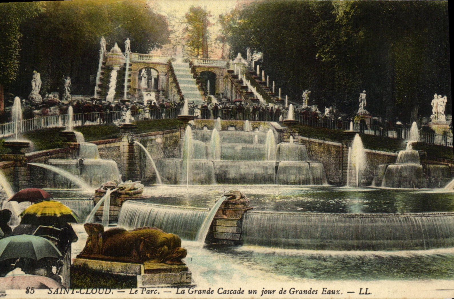 CPA Parc de Saint Cloud Le Parc Grandes Eaux Bassin des