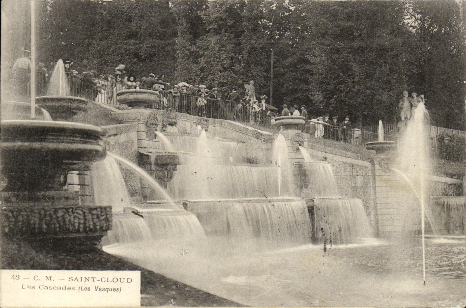 CPA Parc de Saint Cloud Le Parc Les Grandes Eaux