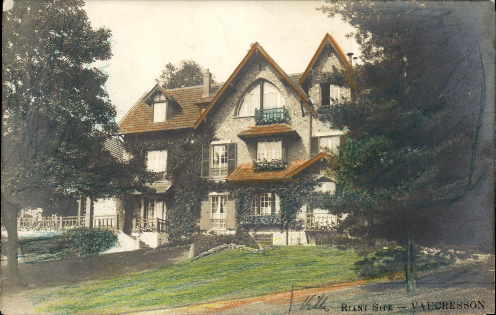 POSTAL de la VENDIMIA que rie el sitio de Vaucresson