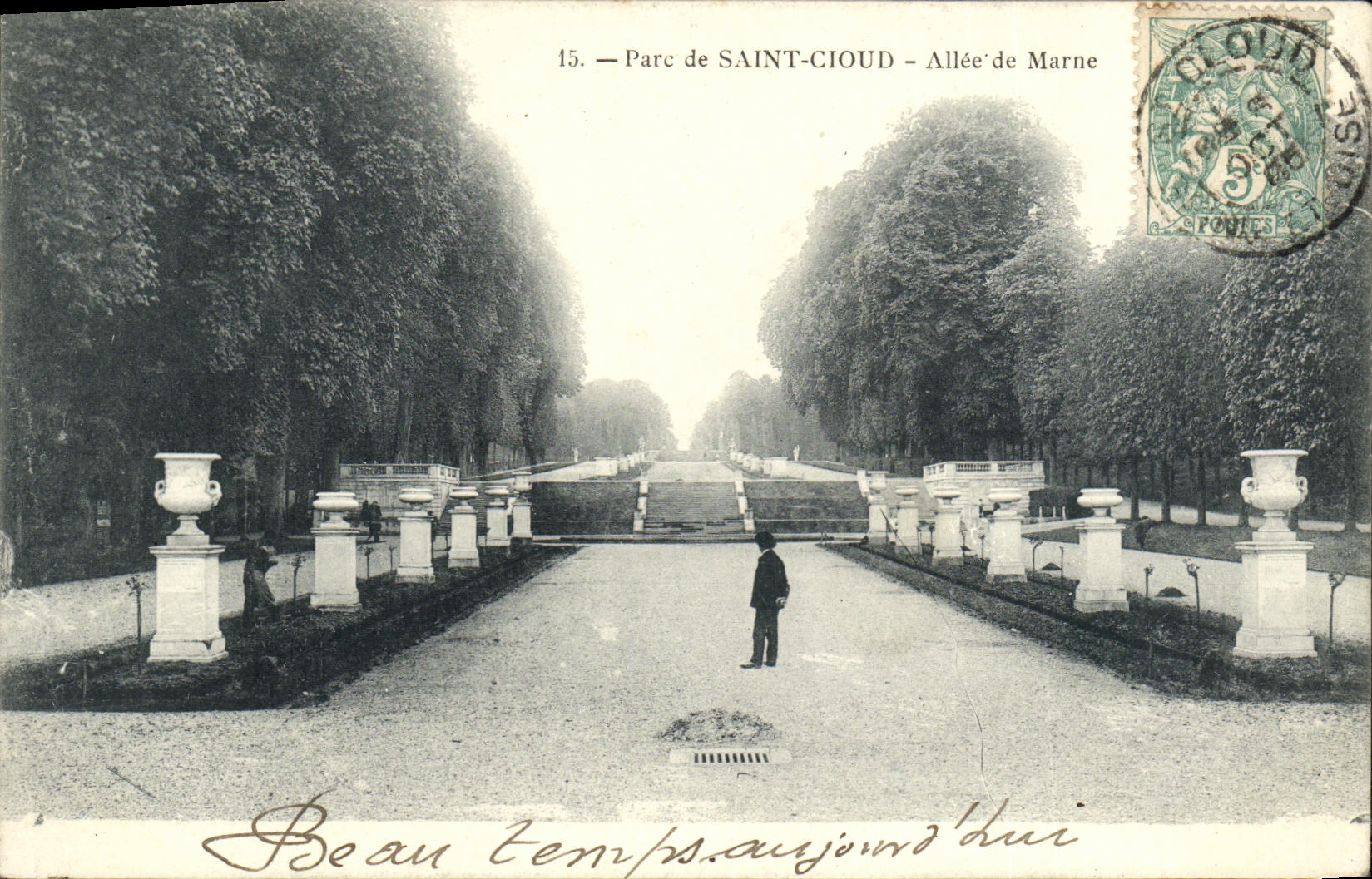 VINTAGE POSTCARD Holy Cloud the Park Gone of the Marne