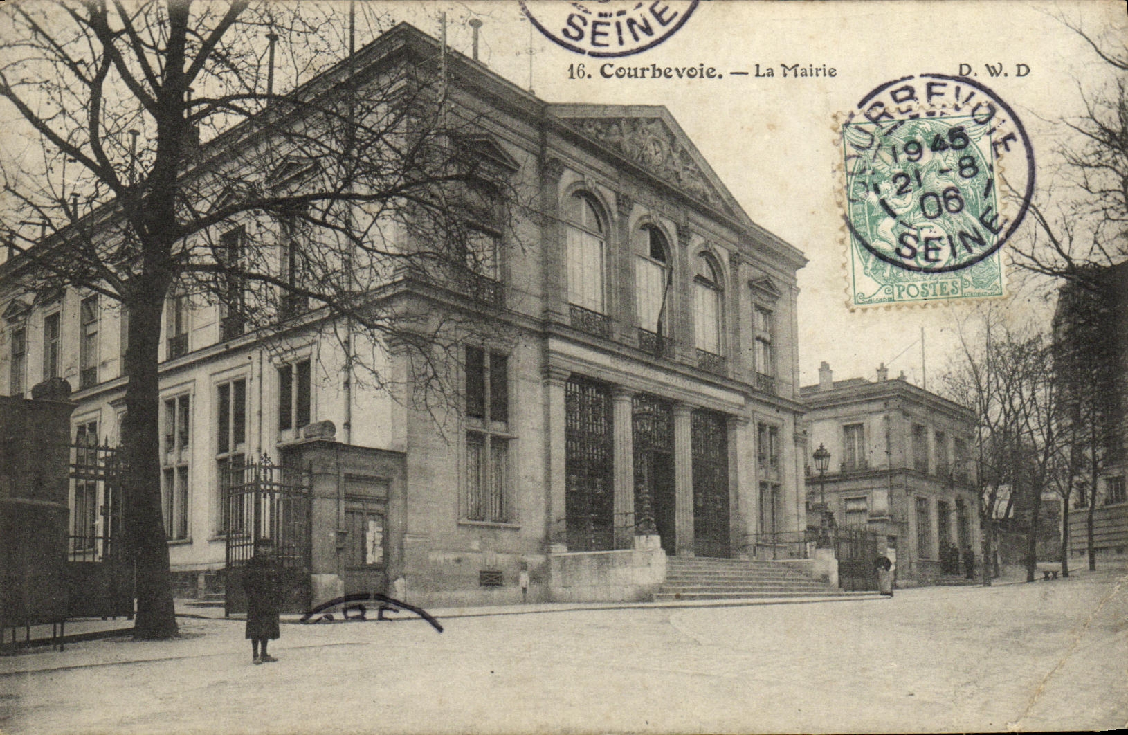 VINTAGE POSTCARD Courbevoie the Town hall