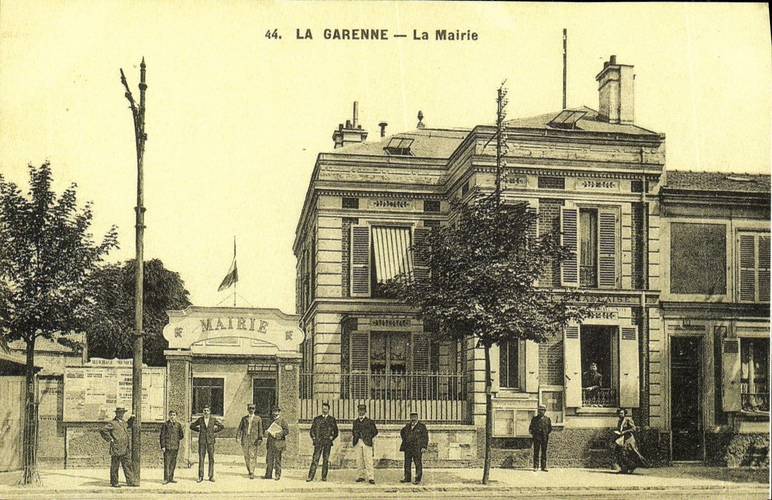 REPRO Recto back Garenne the Town hall Wines and spirituous Jean Bonnal court