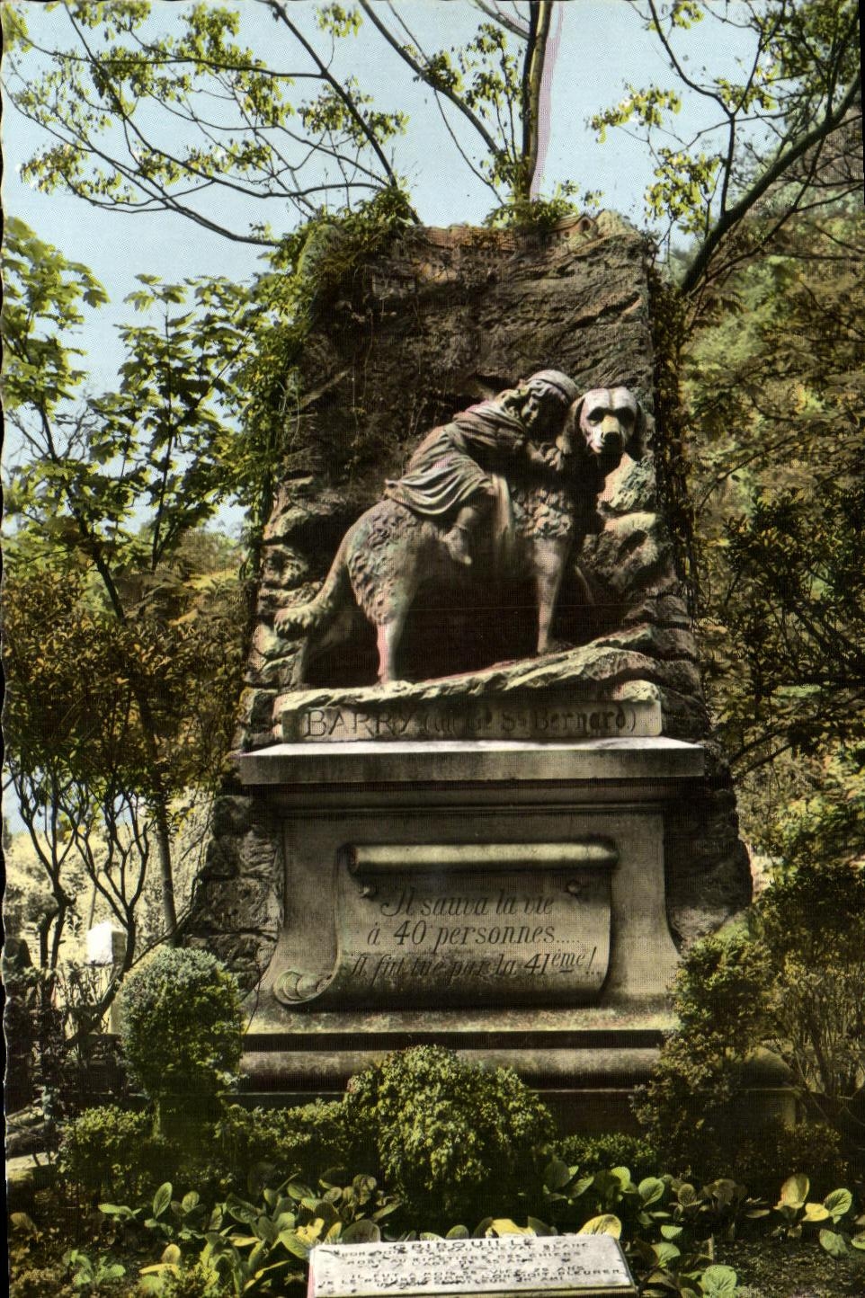 CPM Asnieres Le Cimetiere des Chiens Le Monument de Barry
