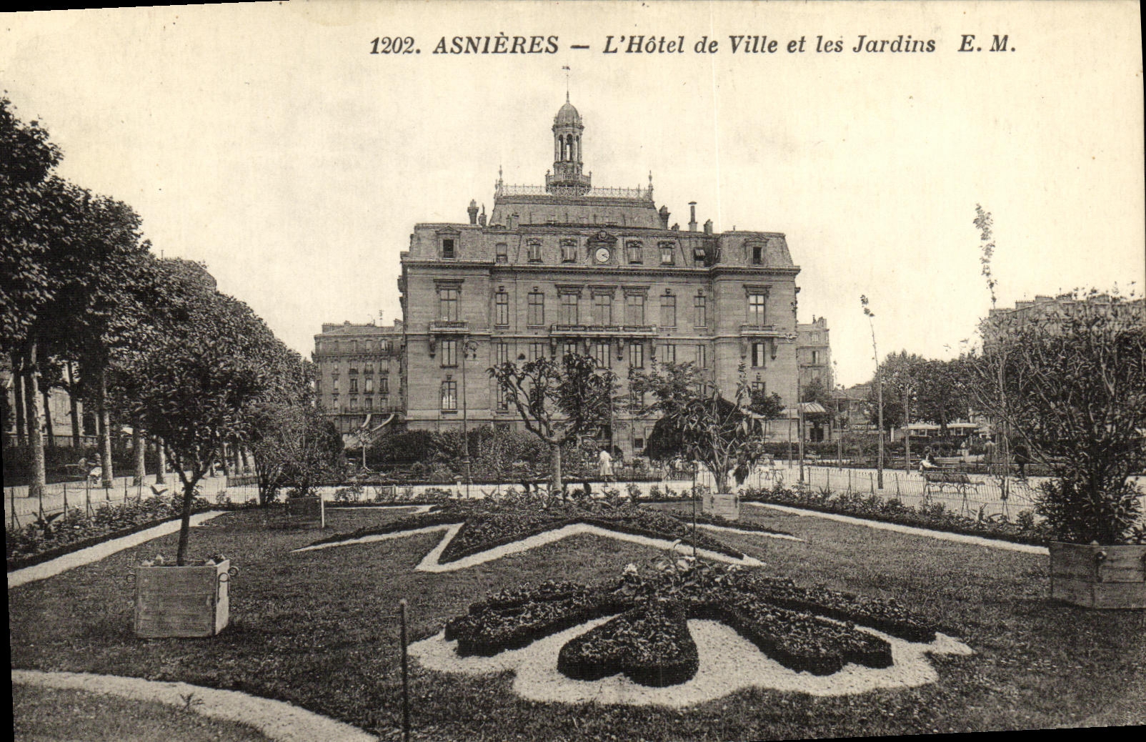 CPA Asnieres L Hotel de Ville et les Jardins
