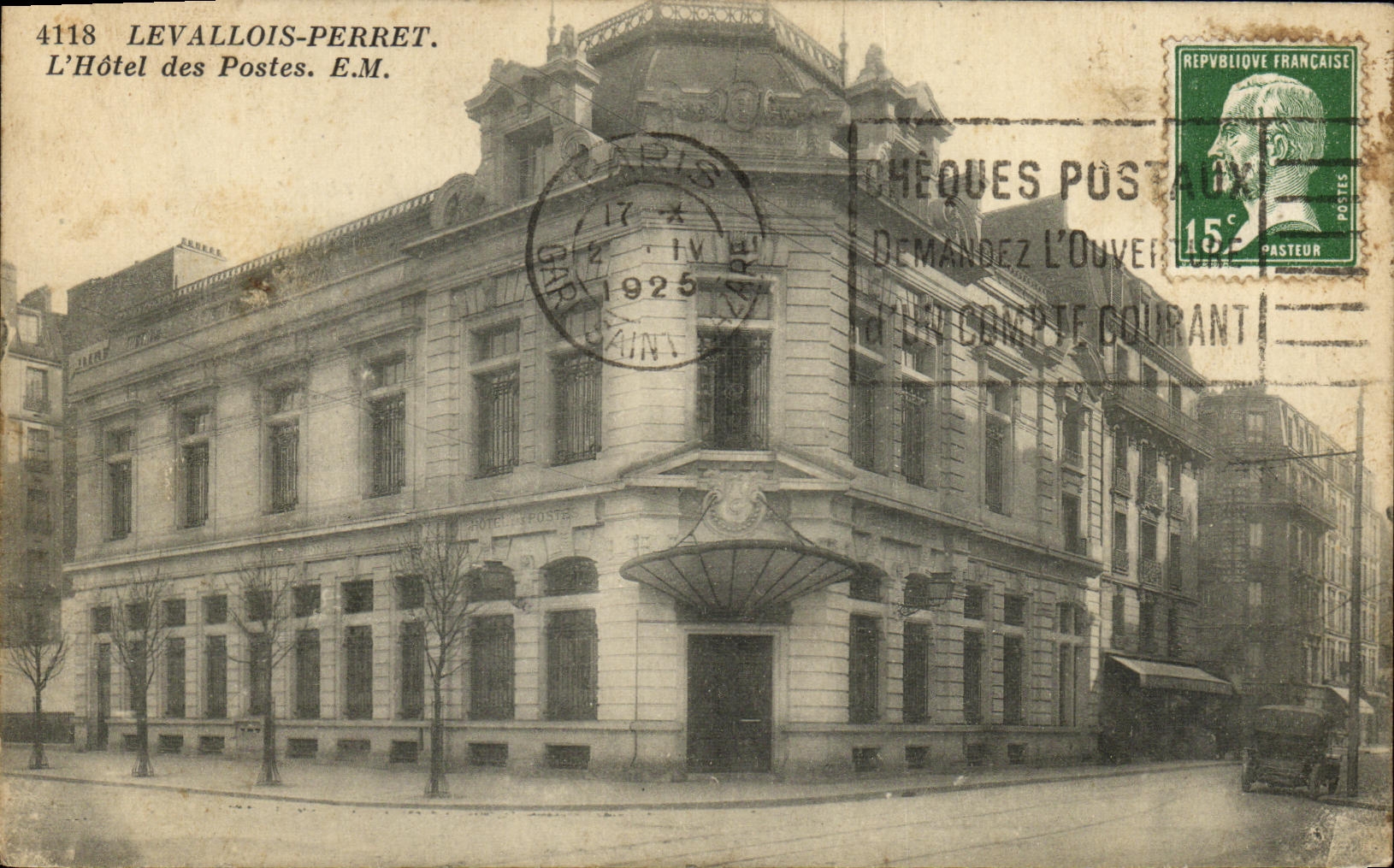 VINTAGE POSTCARD Levallois Perret L Post office building
