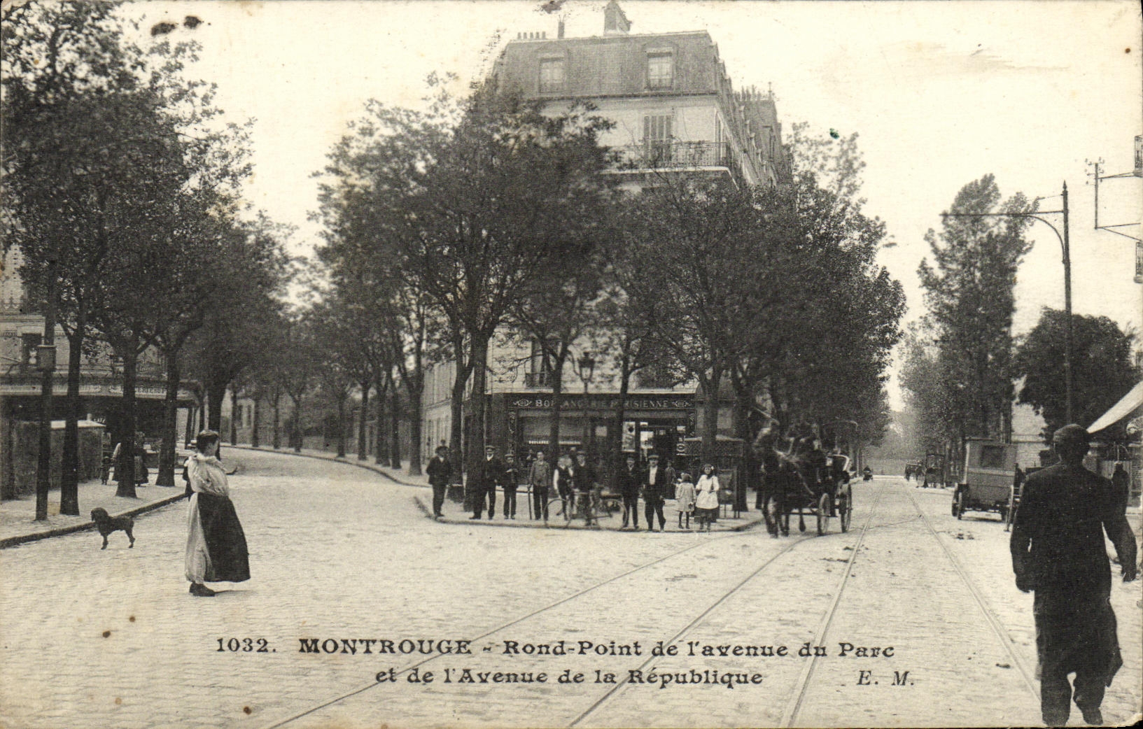 Punto redondo de Montrouge de la POSTAL de la VENDIMIA de L avenida del parque y de L avenida