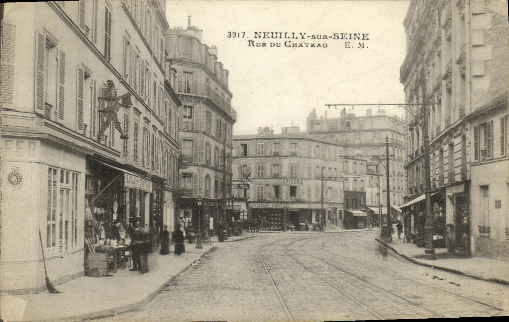 VINTAGE POSTCARD Neuilly sur Seine Street Of the Castle Bazaar