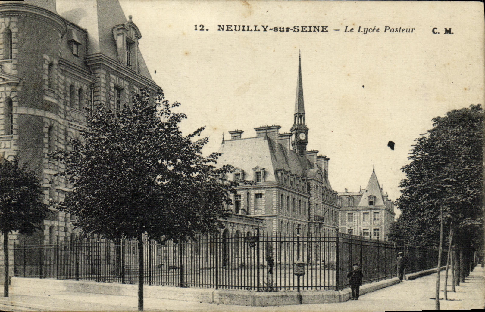 VINTAGE POSTCARD Neuilly sur Seine the Pasteur College