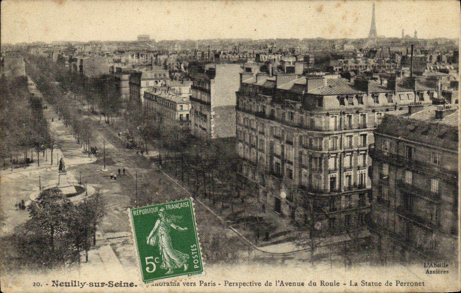 CPA Neuilly Sur Seine Panorama vers Paris Perspective de l avenue du Roule La statue de Perronnet