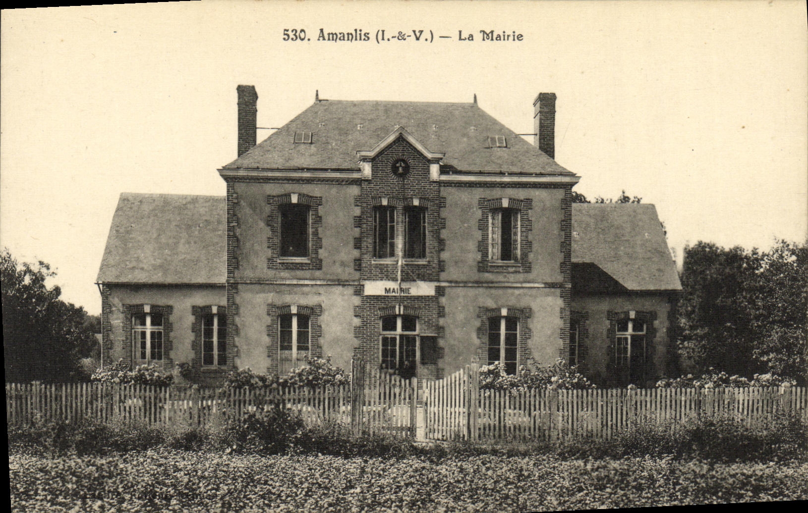 POSTAL Amanlis de la VENDIMIA el ayuntamiento