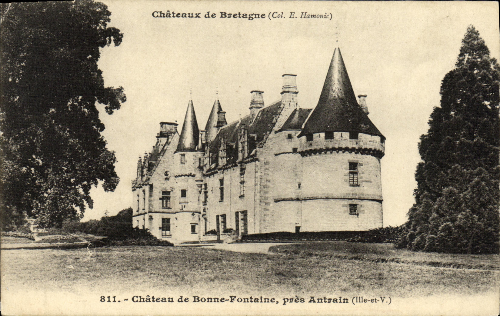 Castillo de la POSTAL de la VENDIMIA de Bonnefontaine Antrain cercano