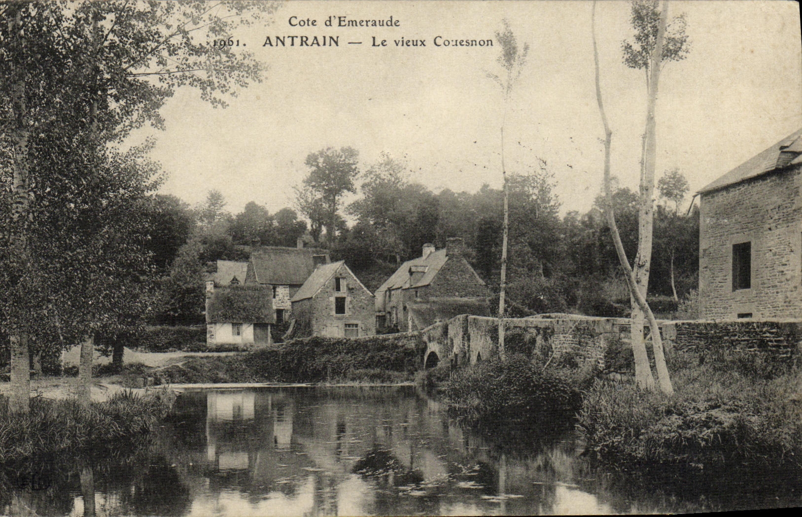POSTAL Antrain de la VENDIMIA el viejo hombre de Couesnon el puente viejo