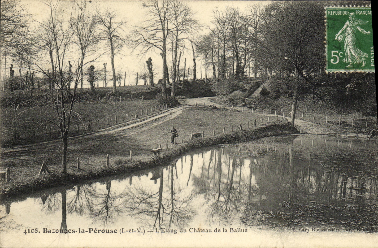 POSTAL Bazouges Perugia L charca de la VENDIMIA del castillo de Ballue
