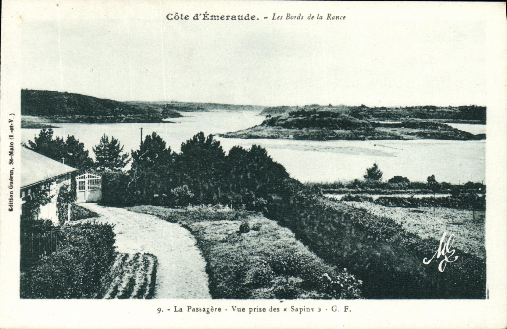 CPA Bords de la Rance La passagere Vue prise des sapins