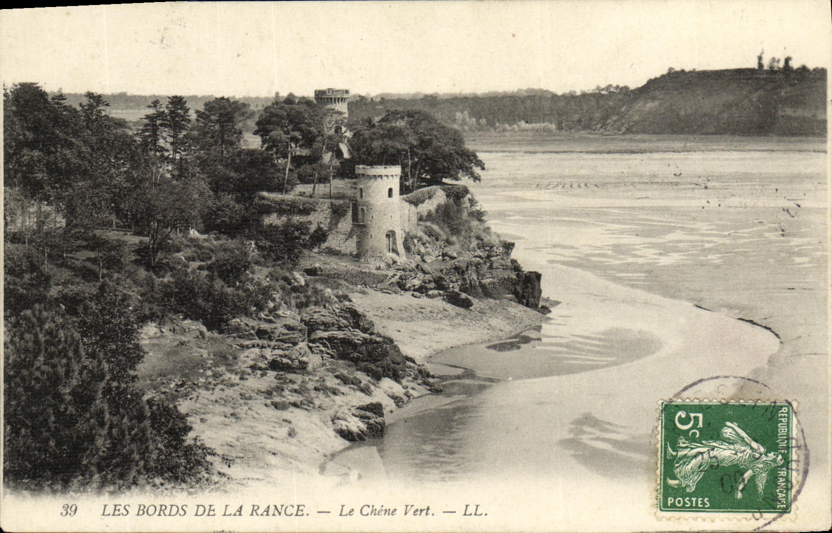 CPA Les Bords De La Rance Le Chene Vert
