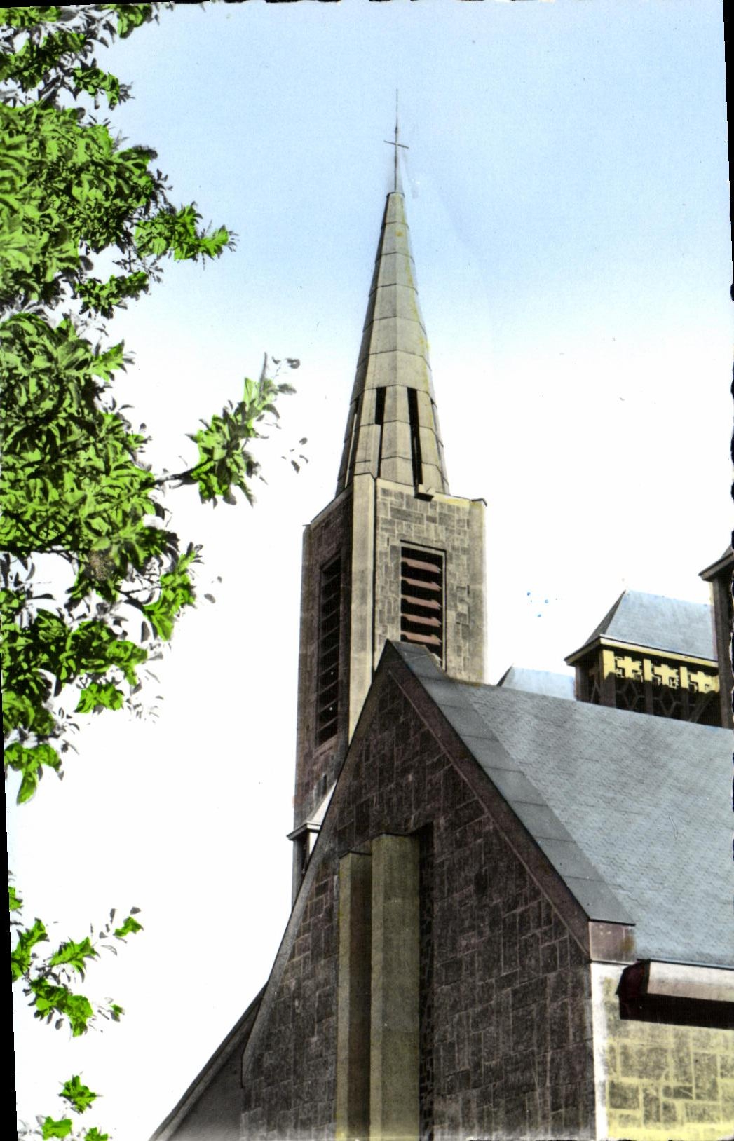 POSTAL MODERNA Bruz la Campana torre