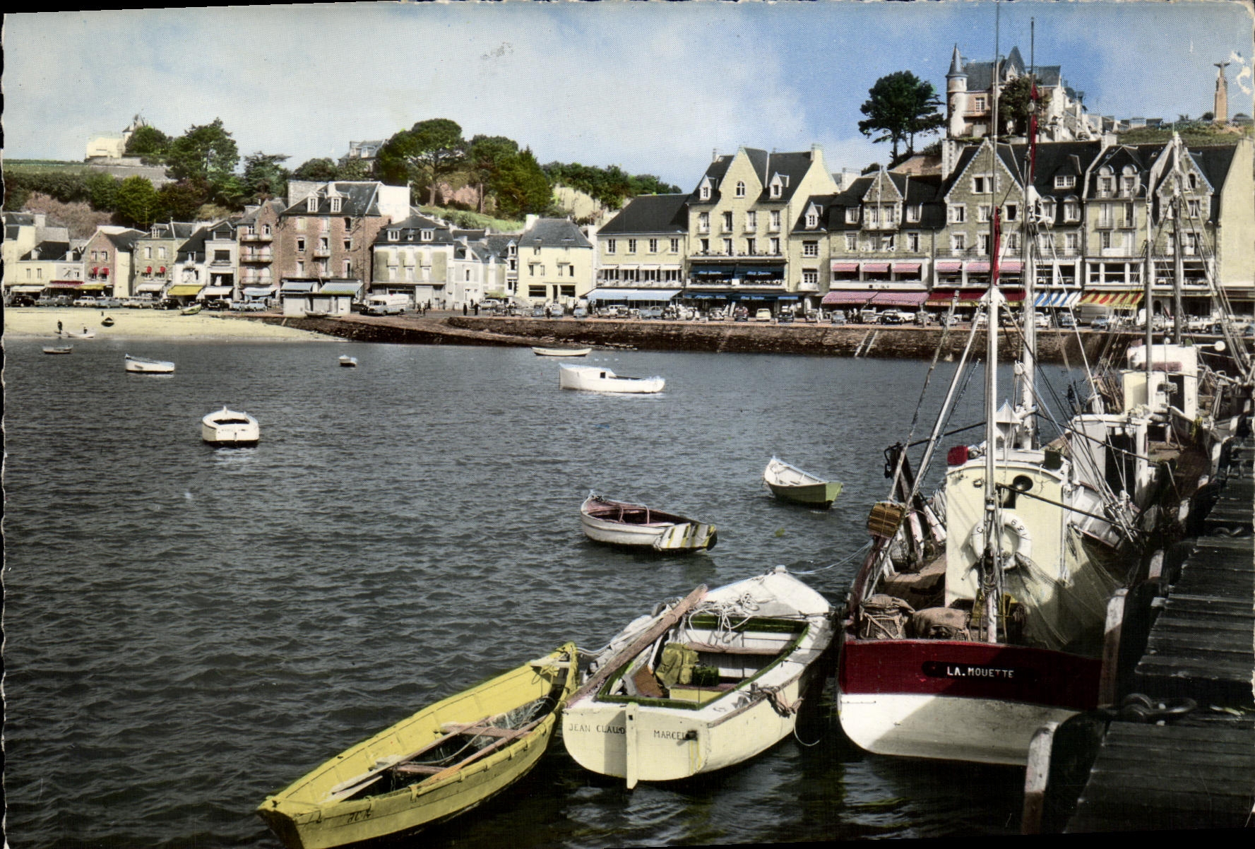 MODERN CARD Cancale the Port and the Hotels Boats
