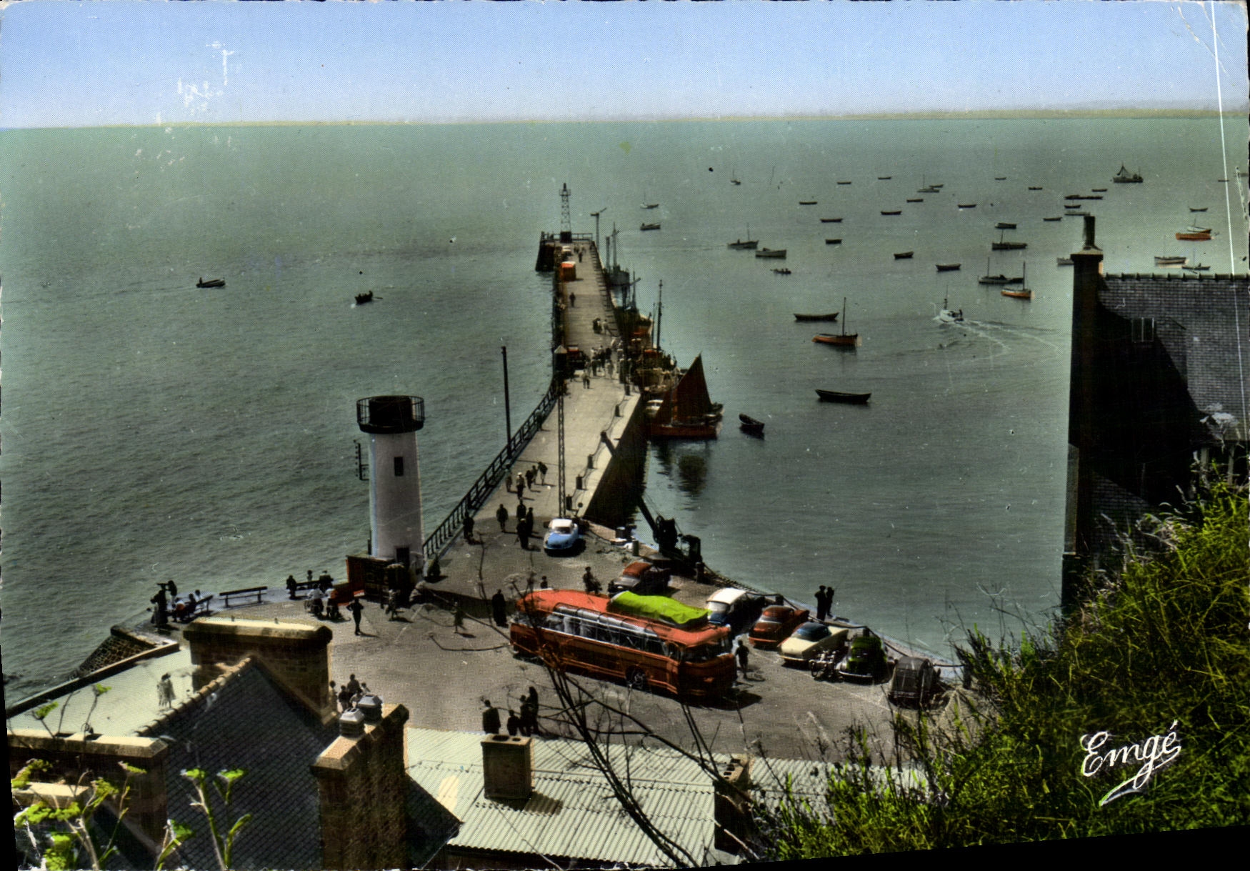 MODERN CARD Cancale Centers the Mole the Port Boats